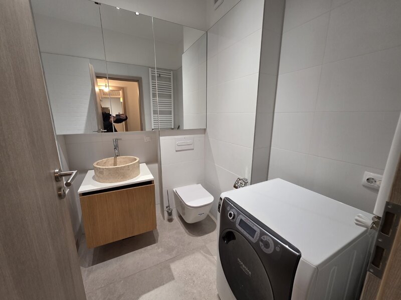 Matei Basarab intersectie Delea Noua, mobilat si utilat lux